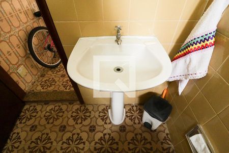 Casa à venda com 220m², 3 quartos e 3 vagasBanheiro da Garagem