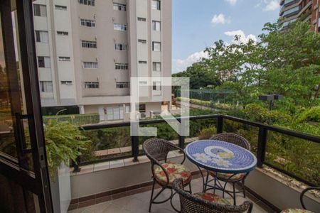 Apartamento à venda com 160m², 3 quartos e 3 vagas