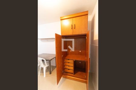 Studio-Armário de kitnet/studio para alugar com 1 quarto, 30m² em Cidade Universitária, Campinas