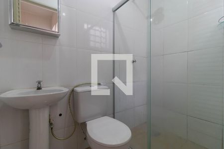 Banheiro de kitnet/studio para alugar com 1 quarto, 30m² em Cidade Universitária, Campinas