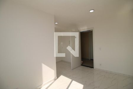 Sala de apartamento para alugar com 2 quartos, 52m² em Ramos, Rio de Janeiro