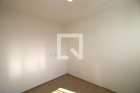 Quarto 2 de apartamento para alugar com 2 quartos, 52m² em Ramos, Rio de Janeiro