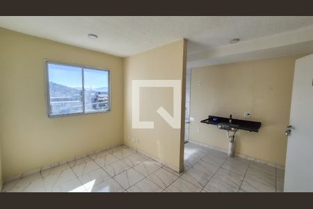 Sala de apartamento para alugar com 2 quartos, 52m² em Ramos, Rio de Janeiro