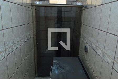 Casa à venda com 280m², 3 quartos e 4 vagasBanheiro da Suíte