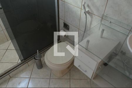 Casa à venda com 280m², 3 quartos e 4 vagasBanheiro 1