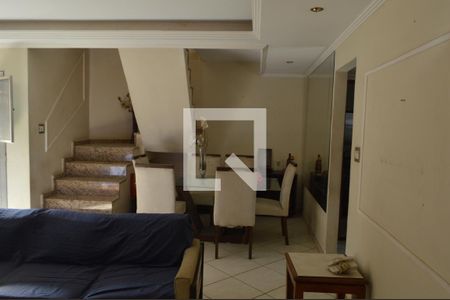 Sala de casa à venda com 3 quartos, 280m² em Taquara, Rio de Janeiro