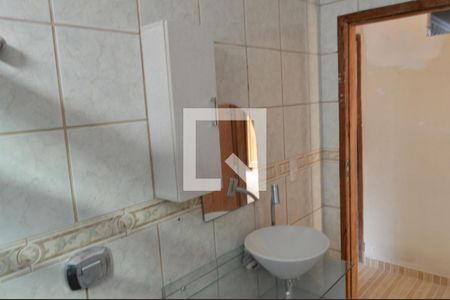 Casa à venda com 280m², 3 quartos e 4 vagasBanheiro 1