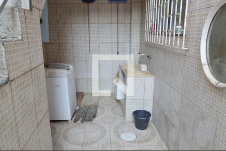 Casa à venda com 280m², 3 quartos e 4 vagasÁrea de Serviço