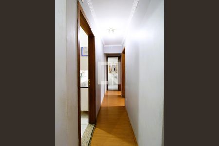 Corredor - Quartos de apartamento à venda com 2 quartos, 60m² em Vila Constança, São Paulo