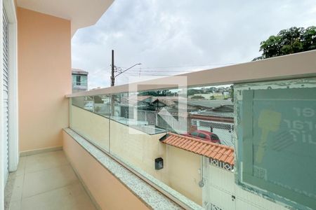 Casa à venda com 144m², 3 quartos e 3 vagasSacada - Suíte