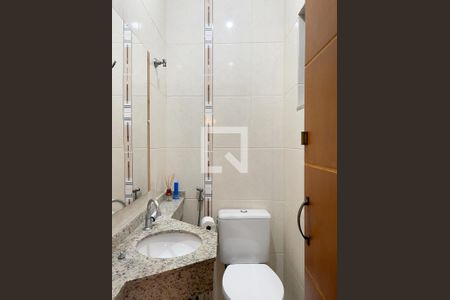 Casa à venda com 144m², 3 quartos e 3 vagasLavabo