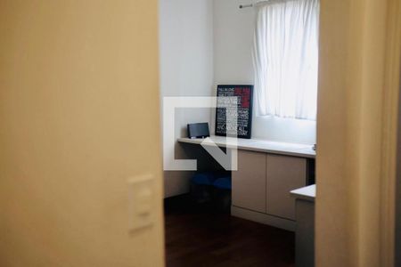 Apartamento à venda com 186m², 3 quartos e 2 vagasQuarto 2