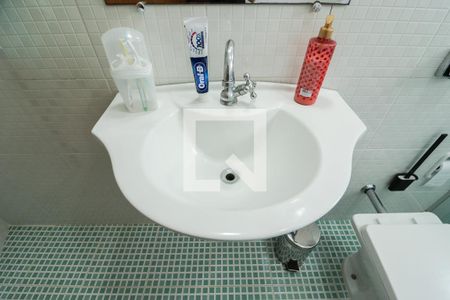 Casa à venda com 110m², 2 quartos e sem vagaBanheiro da Suíte