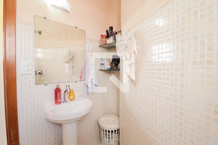 Casa à venda com 110m², 2 quartos e sem vagaBanheiro Social