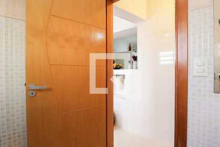 Casa à venda com 110m², 2 quartos e sem vagaBanheiro Social