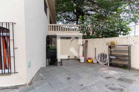 Casa para alugar com 203m², 4 quartos e 4 vagasQuintal