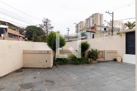 Casa para alugar com 203m², 4 quartos e 4 vagasQuintal