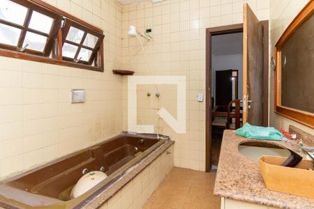 Casa para alugar com 203m², 4 quartos e 4 vagasBanheiro 2