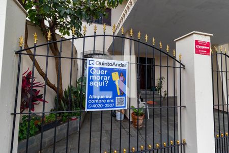 Casa para alugar com 203m², 4 quartos e 4 vagasPlaquinha