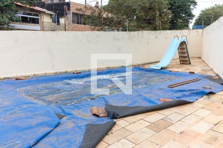 Casa para alugar com 203m², 4 quartos e 4 vagasPiscina