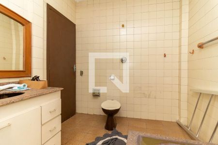 Casa para alugar com 203m², 4 quartos e 4 vagasBanheiro 2