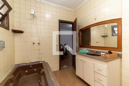 Casa para alugar com 203m², 4 quartos e 4 vagasBanheiro 2