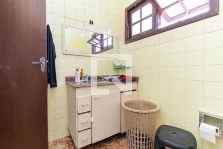 Casa para alugar com 203m², 4 quartos e 4 vagasBanheiro da Suíte