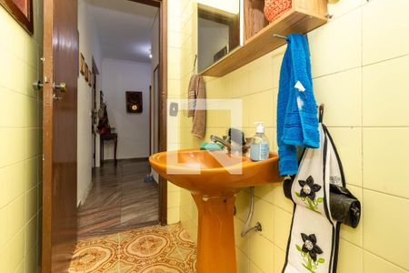 Casa para alugar com 203m², 4 quartos e 4 vagasLavabo