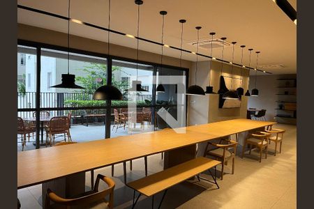 Apartamento para alugar com 25m², 1 quarto e sem vagaÁrea comum - Salão de festas