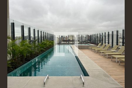 Apartamento para alugar com 25m², 1 quarto e sem vagaÁrea comum - Piscina