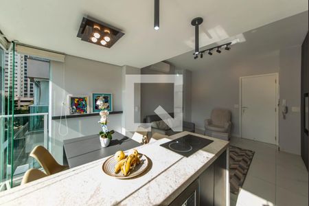 Apartamento à venda com 39m², 1 quarto e 1 vaga Apartamento à venda com 39m², 1 quarto e 1 vagaVaranda - Cozinha - Sala de Jantar