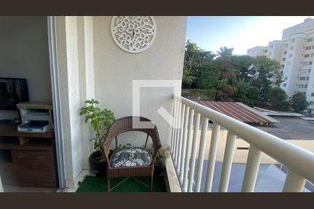 Varanda de apartamento à venda com 2 quartos, 60m² em Cinquentenario, Belo Horizonte