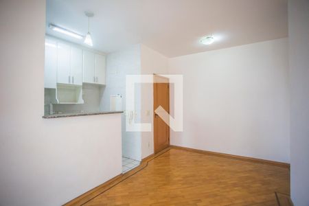Sala de Estar de apartamento para alugar com 1 quarto, 43m² em Vila Guarani (z Sul), São Paulo