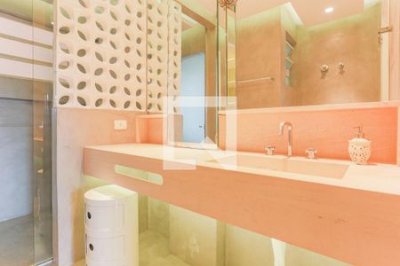 Apartamento à venda com 81m², 1 quarto e sem vaga