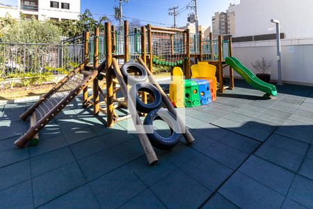 Apartamento à venda com 270m², 3 quartos e 3 vagasÁrea comum - Playground