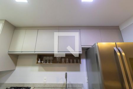 Apartamento à venda com 270m², 3 quartos e 3 vagasCozinha - Armários