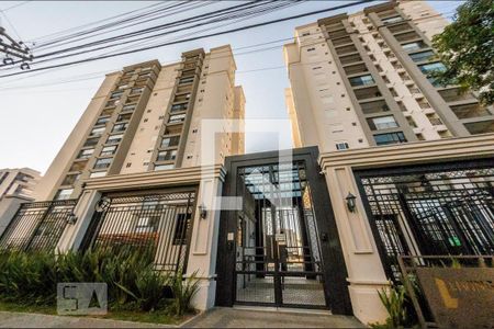 Apartamento à venda com 270m², 3 quartos e 3 vagasFachada e portaria