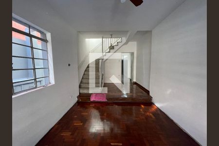 Sala de casa para alugar com 4 quartos, 250m² em Vila Polopoli, São Paulo