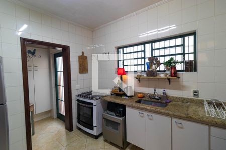 Casa à venda com 360m², 3 quartos e 4 vagas Casa à venda com 360m², 3 quartos e 4 vagasCozinha
