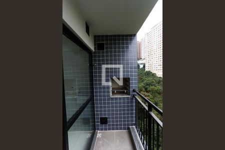 Apartamento à venda com 40m², 2 quartos e 1 vaga Apartamento à venda com 40m², 2 quartos e 1 vagaVaranda