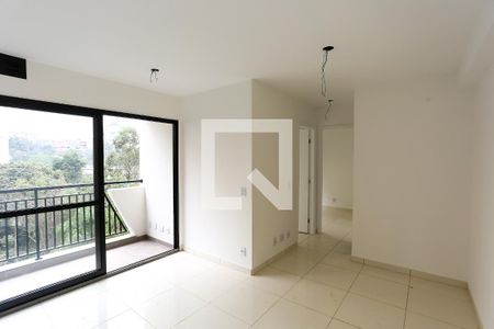 Apartamento à venda com 40m², 2 quartos e 1 vaga Apartamento à venda com 40m², 2 quartos e 1 vagaSala - Cozinha - Serviço
