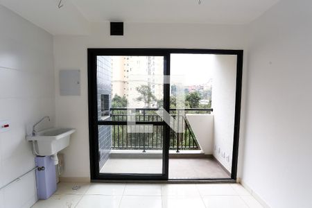 Apartamento à venda com 40m², 2 quartos e 1 vaga Apartamento à venda com 40m², 2 quartos e 1 vagaSala - Cozinha - Serviço