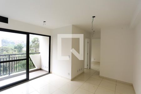 Apartamento à venda com 40m², 2 quartos e 1 vaga Apartamento à venda com 40m², 2 quartos e 1 vagaSala - Cozinha - Serviço