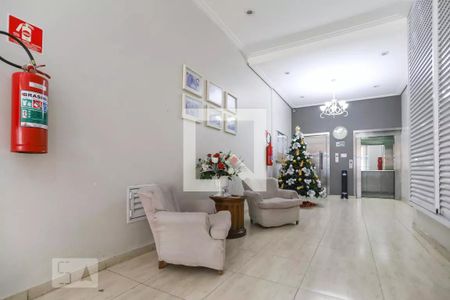 Hall de entrada de apartamento à venda com 2 quartos, 57m² em Centro, São Paulo