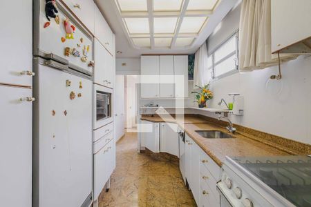 Apartamento à venda com 170m², 3 quartos e 2 vagasCozinha