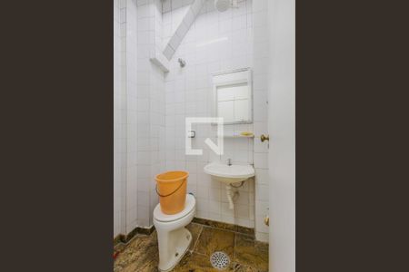 Apartamento à venda com 170m², 3 quartos e 2 vagasÁrea de Serviço - Banheiro