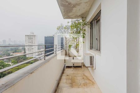 Apartamento à venda com 170m², 3 quartos e 2 vagasVaranda da Suíte