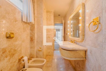 Apartamento à venda com 170m², 3 quartos e 2 vagasBanheiro da Suíte