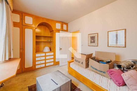 Apartamento à venda com 170m², 3 quartos e 2 vagasQuarto