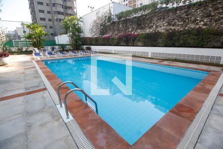 Apartamento para alugar com 477m², 4 quartos e 5 vagasÁrea comum - Piscina